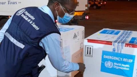 The consignment of vaccines arriving in Guinea