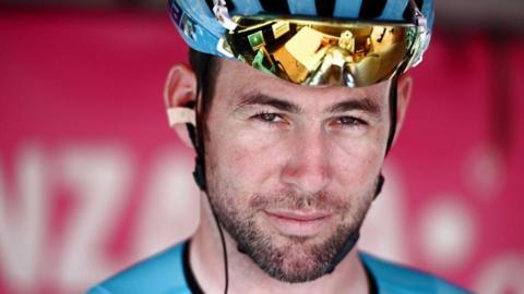 Mark Cavendish smiles