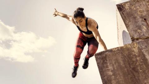 Woman doing parkour