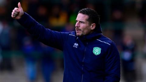 Yeovil manager Billy Rowley gives a thumbs up