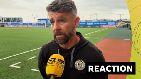 St Mirren manager Stephen Robinson