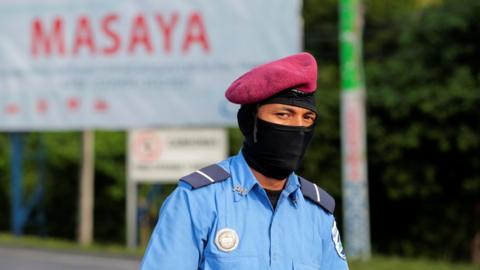 A police officer in Masaya after clashes between activists and paramilitaries, 17 July 2018