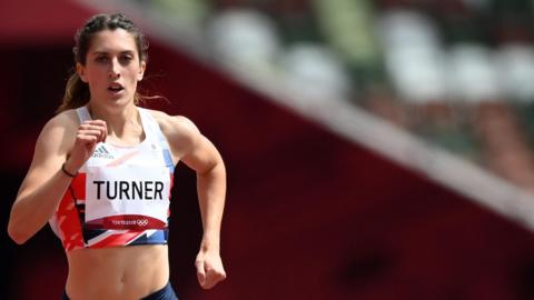 Jessica Turner in action for Team GB at the Tokyo Olympics