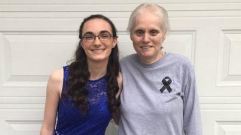 Hannah with her mother Peggy