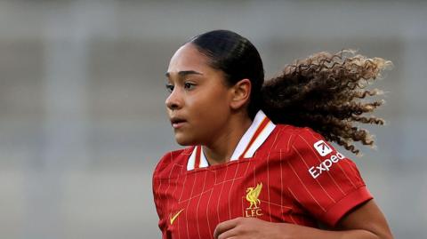 Olivia Smith playing for Liverpool 