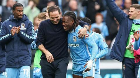Frank Lampard talks to Brandon Thomas-Asante