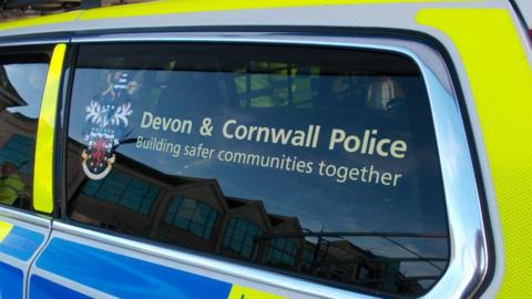 Devon & Cornwall police car sign