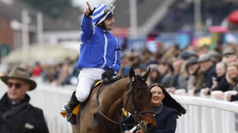 Jonjo O'Neill celebrates after winning on Poniros