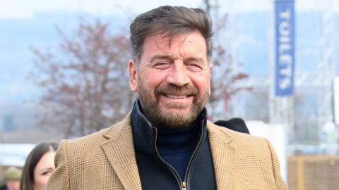 Nick Knowles
