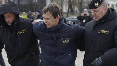 Police in the Belarus capital, Minsk, detained a protester, 26 March 2017