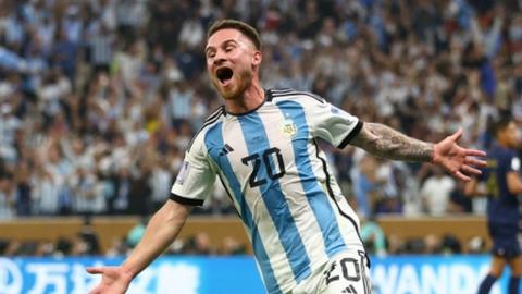 Alexis Mac Allister celebrates for Argentina