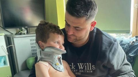 Arlo Buckley a'i dad Danny