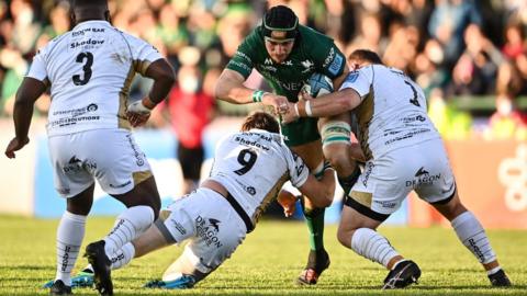 Connacht v Dreigiau