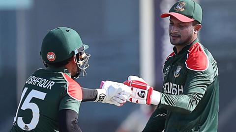 Mushfiqur Rahim and Shakib Al Hasan