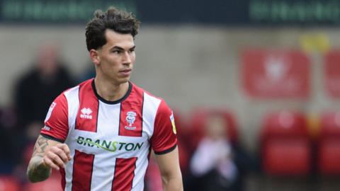 Lewis Montsma in action for Lincoln City