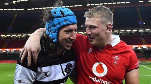 Justin Tipuric and Jac Morgan after Wales' 2023 fixture against Barbarians
