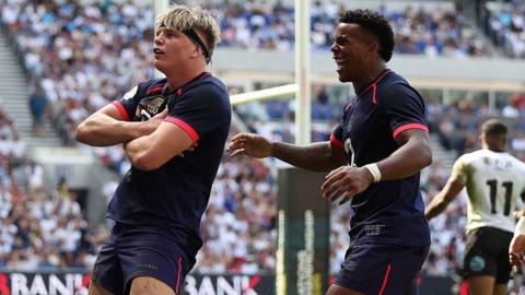 Henry Pollock and Immanuel Feyi-Waboso celebrate agaisnt Fiji
