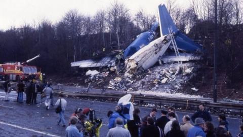 Remains of British Midlands Boeing 737 400 on embankment near East Midlands airport, near Kegworth, January 9th 1989