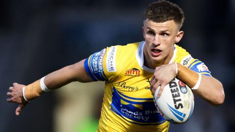 Leeds Rhinos centre Ash Handley in action