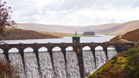 Craig Goch dam