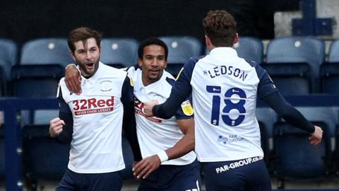 Tom Barkhuizen celebrates his goal for Preston against Wycombe