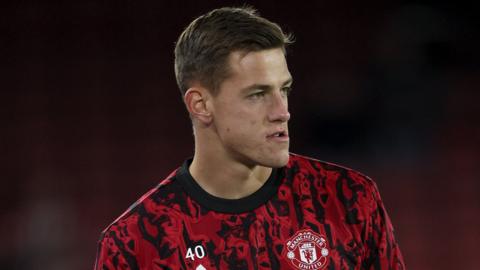 Radek Vitek of Manchester United warms up before the Premier League match between Sheffield United and Manchester United at Bramhall Lane on October 21, 2023 in Sheffield, England