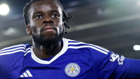 Stephy Mavididi celebrates scoring a goal for Leicester City