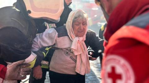 A photo of a woman Anna who was rescued from the third floor of the destroyed building in Zhylyanska 116 in Kyiv.