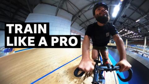 Liam Loftus trains with British Cycling