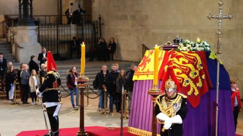 Queen's coffin in Westminster Hall