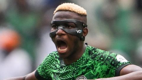 Victor Osimhen gestures during the Africa Cup of Nations 2023 Group A match between Nigeria and Equatorial Guinea at the Alassane Ouattara Stadium in Abidjan