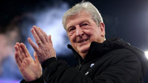 Roy Hodgson claps the Crystal Palace fans