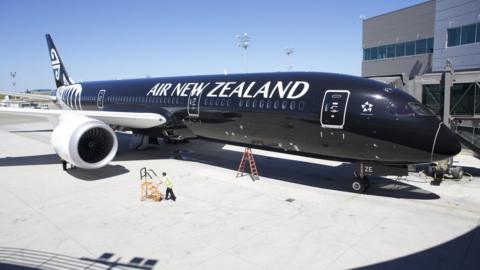 An Air New Zealand 787-9 Dreamliner