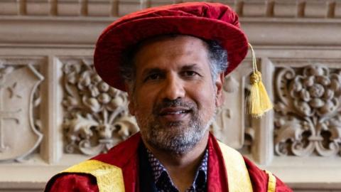 Sarfraz Manzoor installed as the new chancellor of the University of Bedfordshire