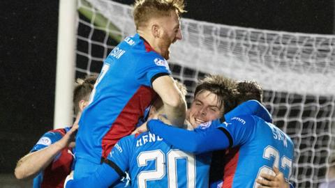 Inverness Caledonian Thistle celebrate