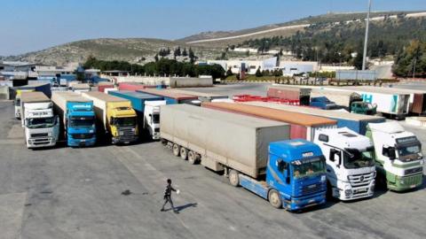 Lorries at Bab al-Hawa crossing (20/02/23)