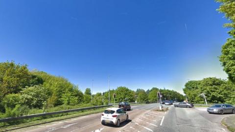 The junction of Ruthin Road and A483