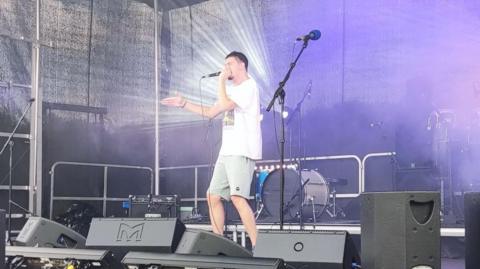 Beatbox artist Abh at Art of Tamworth event 