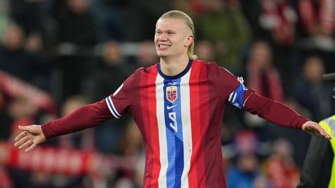 Erling Haaland celebrates a goal against Estonia