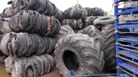 A big pile of tyres