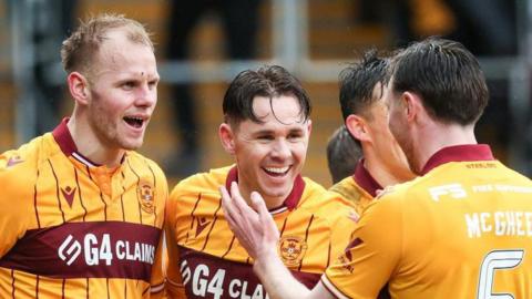 Motherwell celebrate