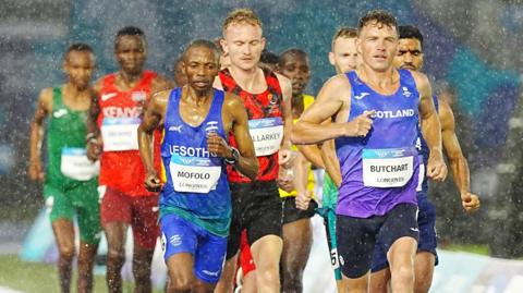 Andrew Butchart running