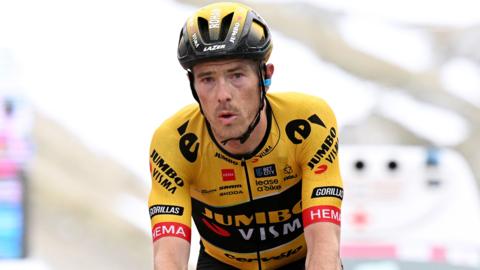 Rohan Dennis competing at the 106th Giro d'Italia in 2023.