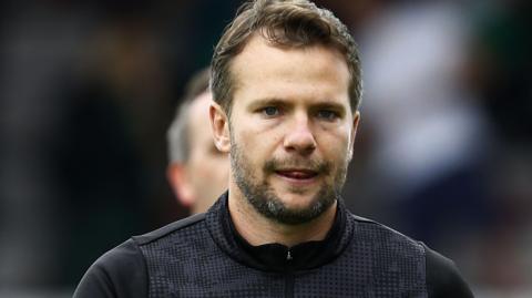 Plymouth Argyle head coach Tom Cleverley 