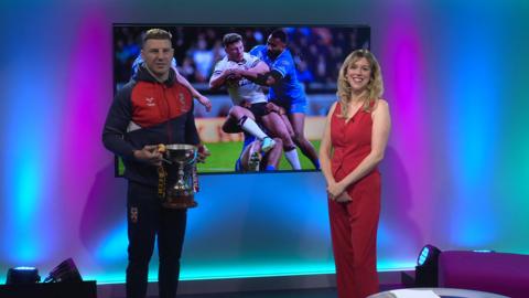 Jenny on the Newsround set