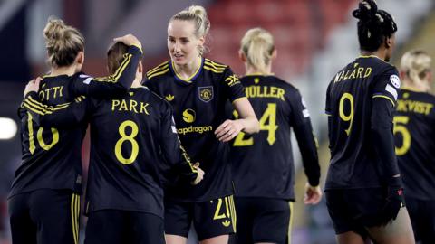 Man Utd women celebrate