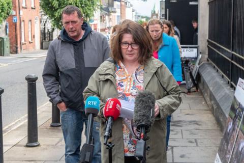 Katie Simpson: Three involved in death cover-up avoid prison - BBC News