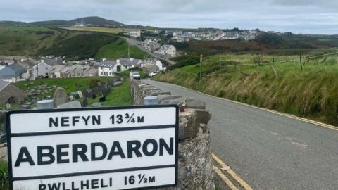 Arwydd Aberdaron 