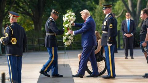 Trump lays a wreath at Arlington National Cemetery 