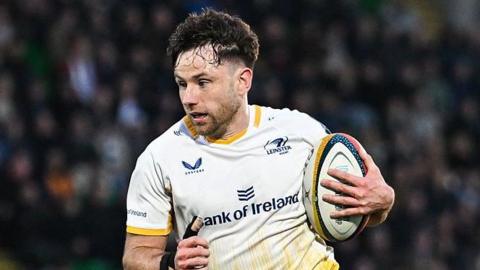 Hugo Keenan in action against Glasgow